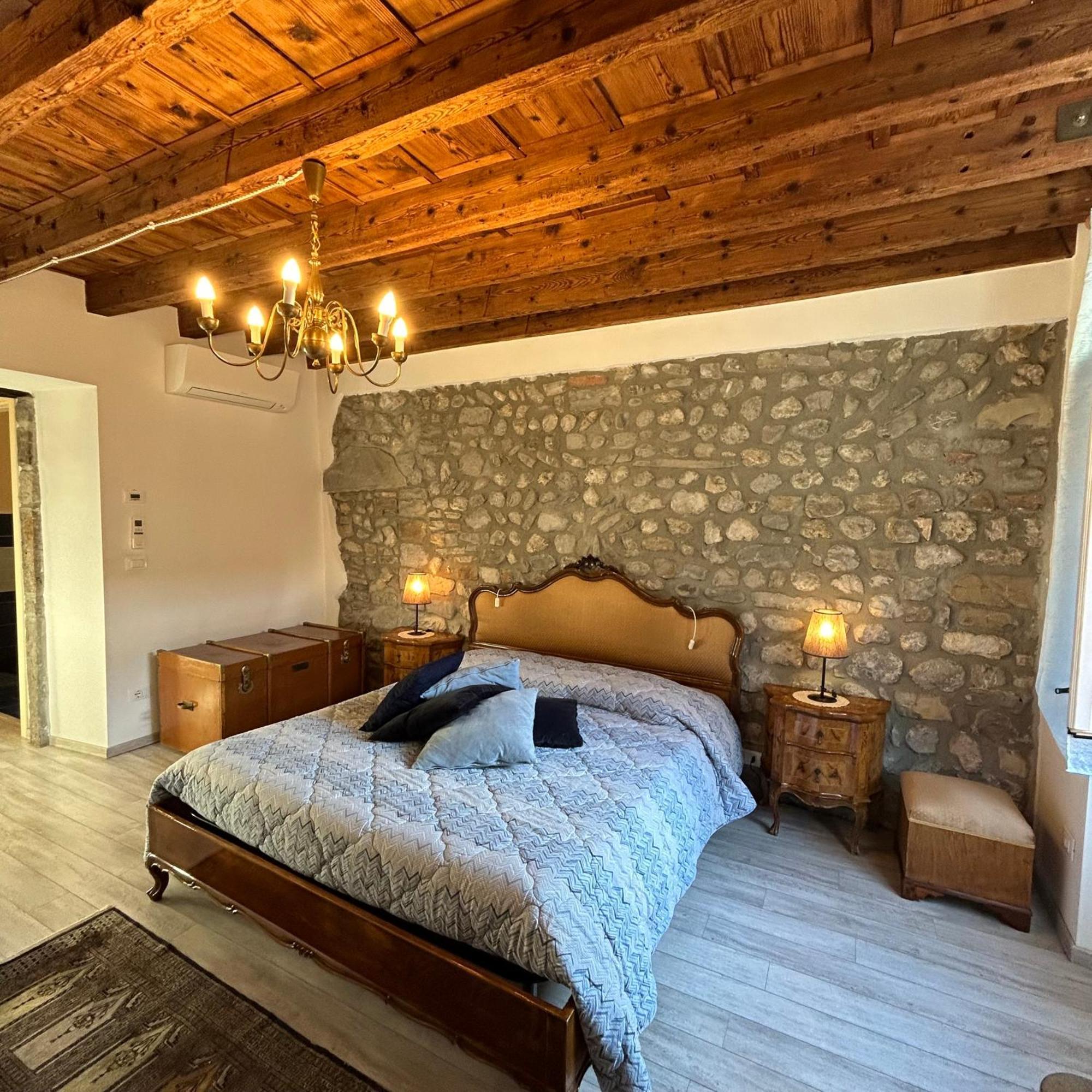 Domus Iulii Bed & Breakfast Cividale Del Friuli Luaran gambar